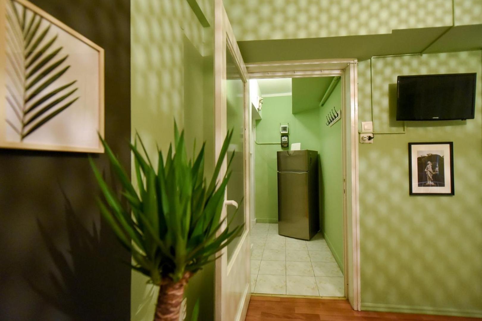 Chic Accommodation With Breathtaking Views Over Calea Victoriei - Your Central Heaven 布加勒斯特 客房 照片